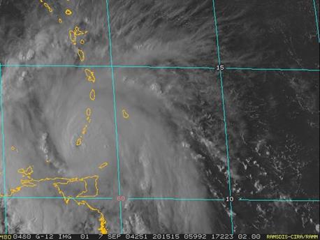 Das Auge des Hurrikan IVAN ist genau über Grenada.